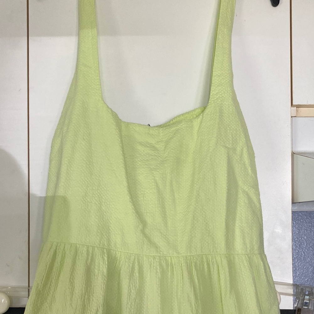 Ava & Viv Light Green Midi Dress